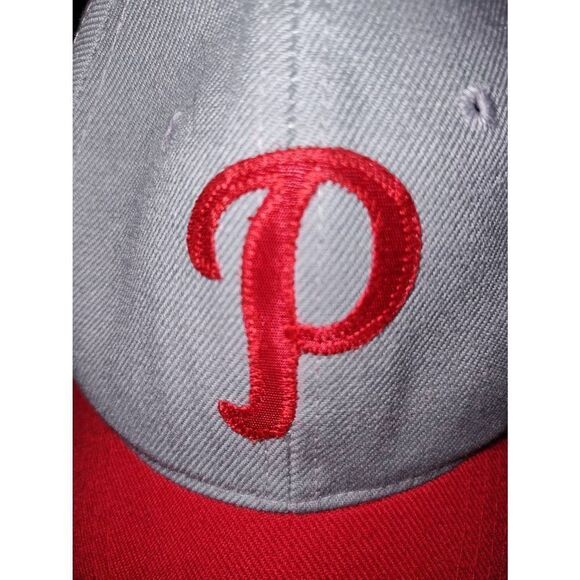 Philadelphia Phillies S/M wool blend baseball cap/hat. Unbranded. Red and grey. - Picture 2 of 5